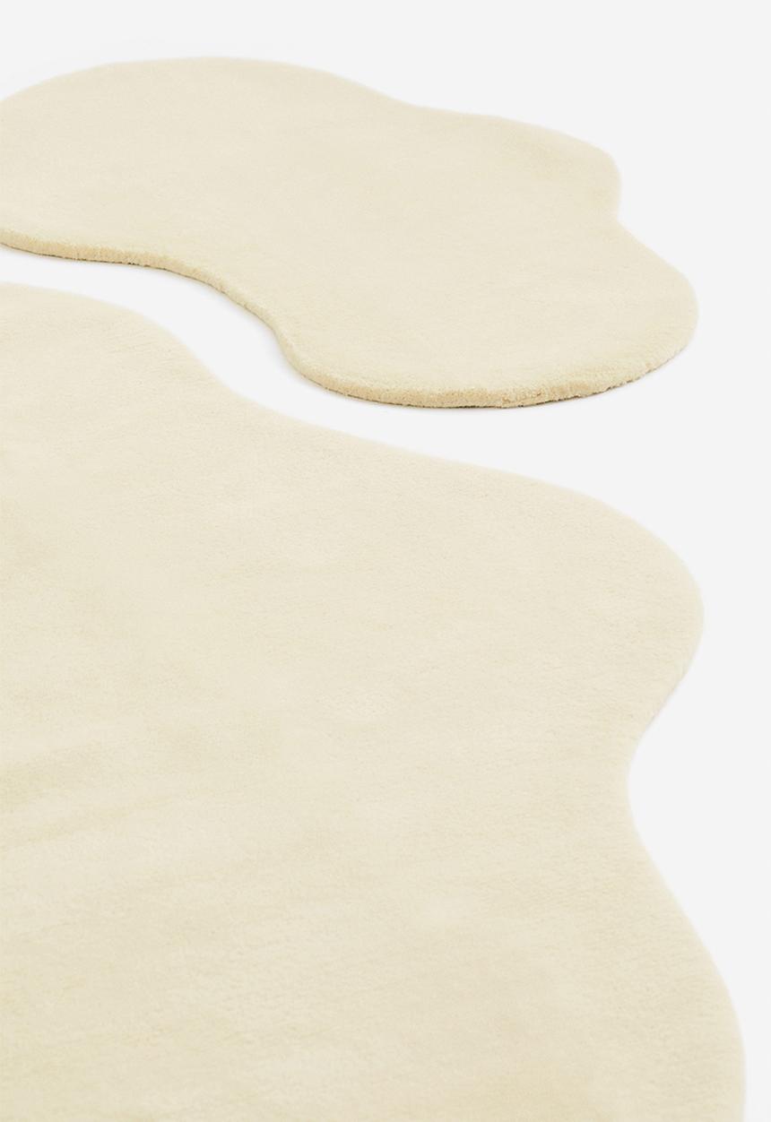 H&M - Tufted wool rug - light beige