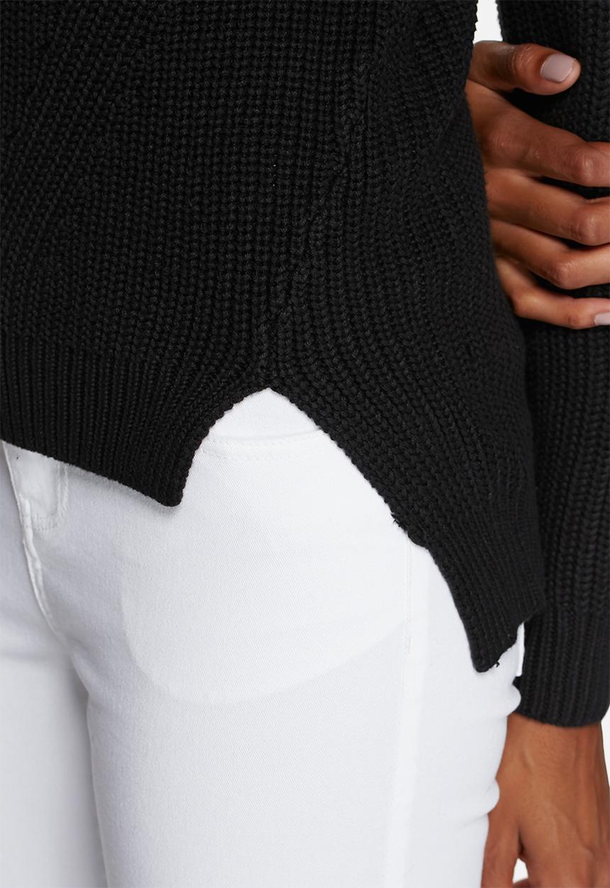 Noisy May - Sia Sweater
