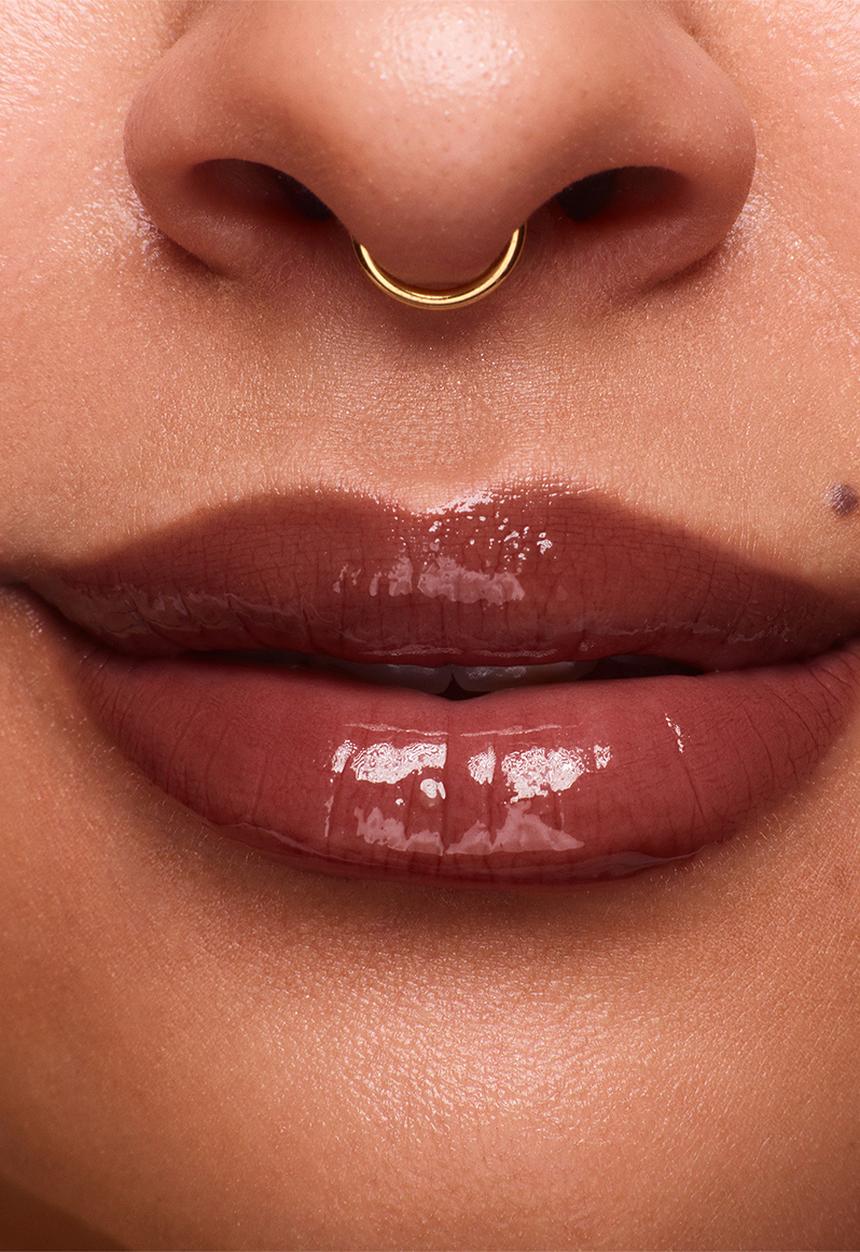 Stila - Plumping Lip Glaze 90'S Nude  - Hazelnut