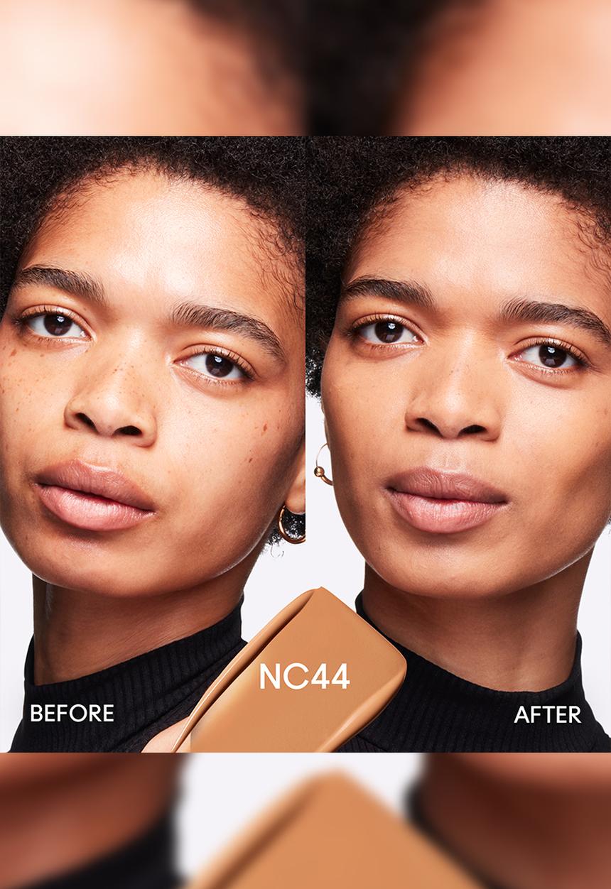 MAC - Studio FixFluid SPF 15 24HR Matte Foundation + Oil Control 15ml - NC44
