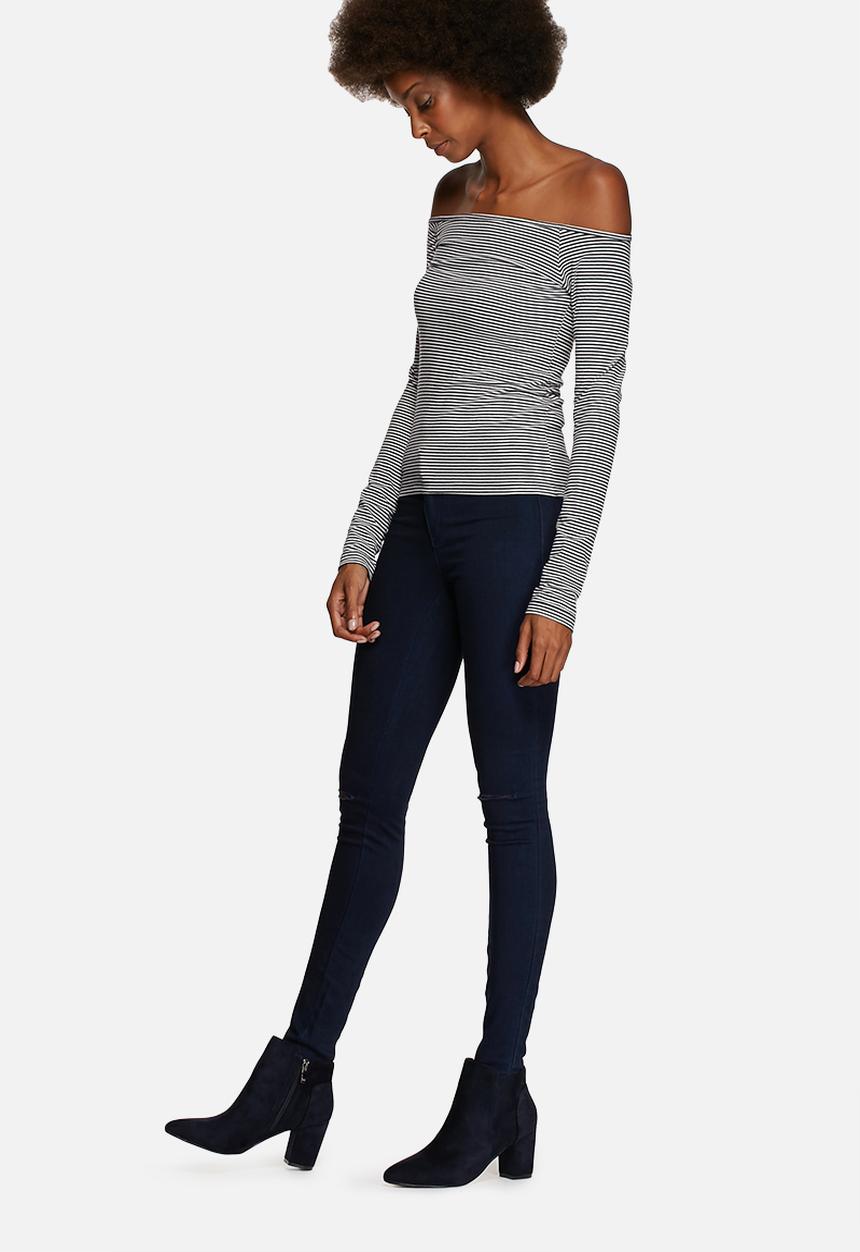 Pieces - Tilly Off-Shoulder Top