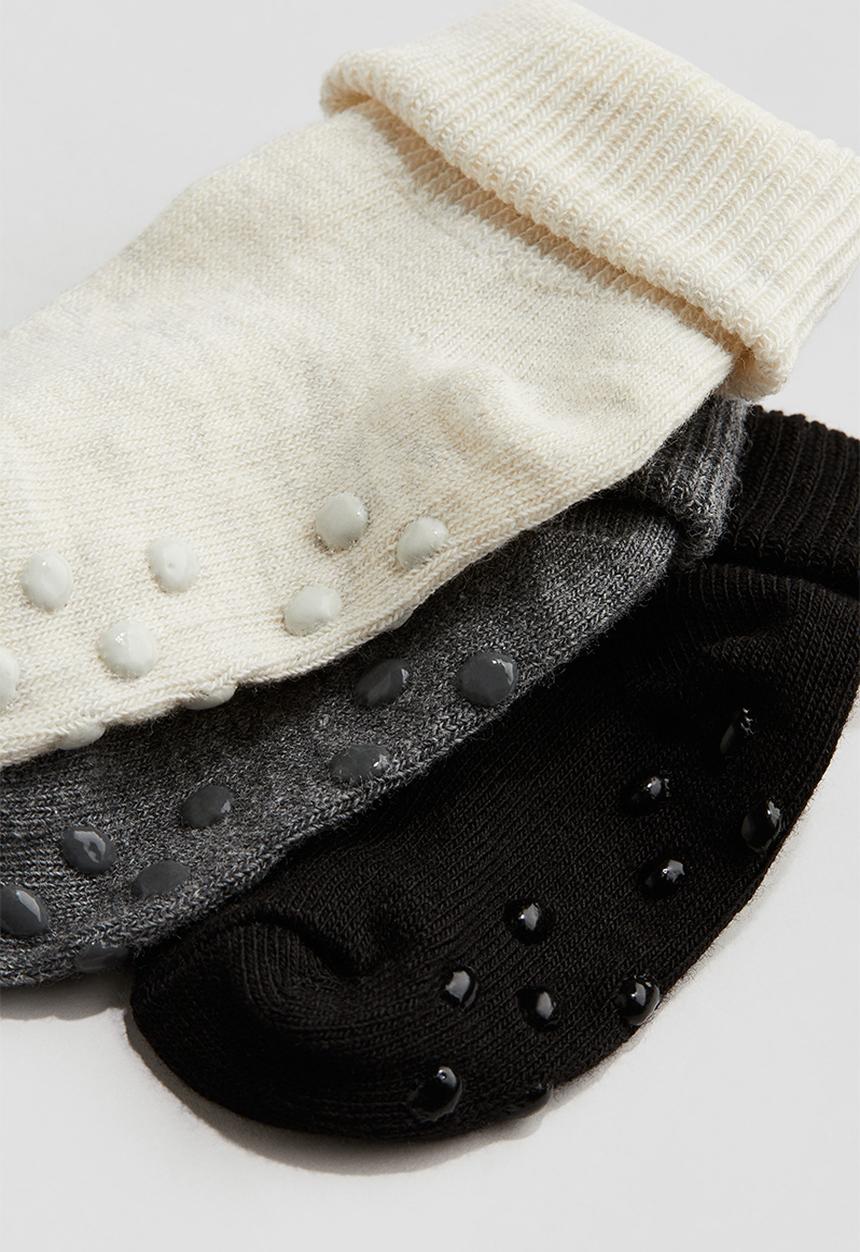 H&M - 3-Pack anti-slip-socks - dark grey marl black