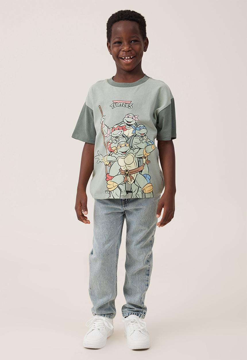 Cotton On - License drop shoulder short sleeve tee - lcn nic deep sage & swag green/tmnt bff