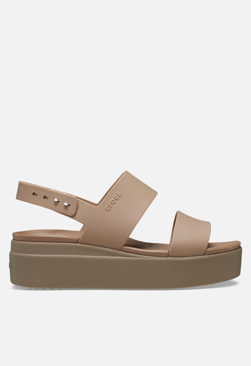 Crocs - Brooklyn low wedge - latte/mushroom