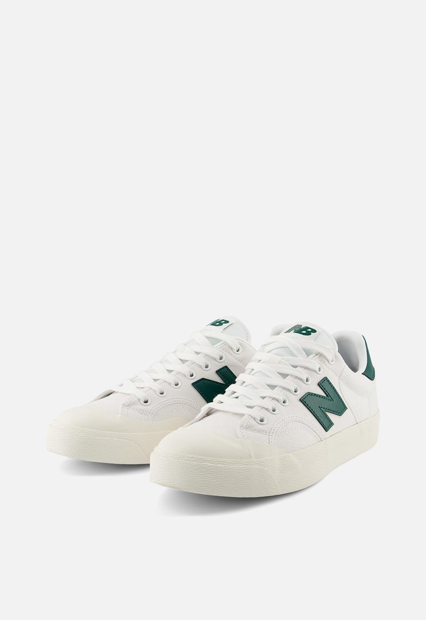New Balance  - BB100VTC
