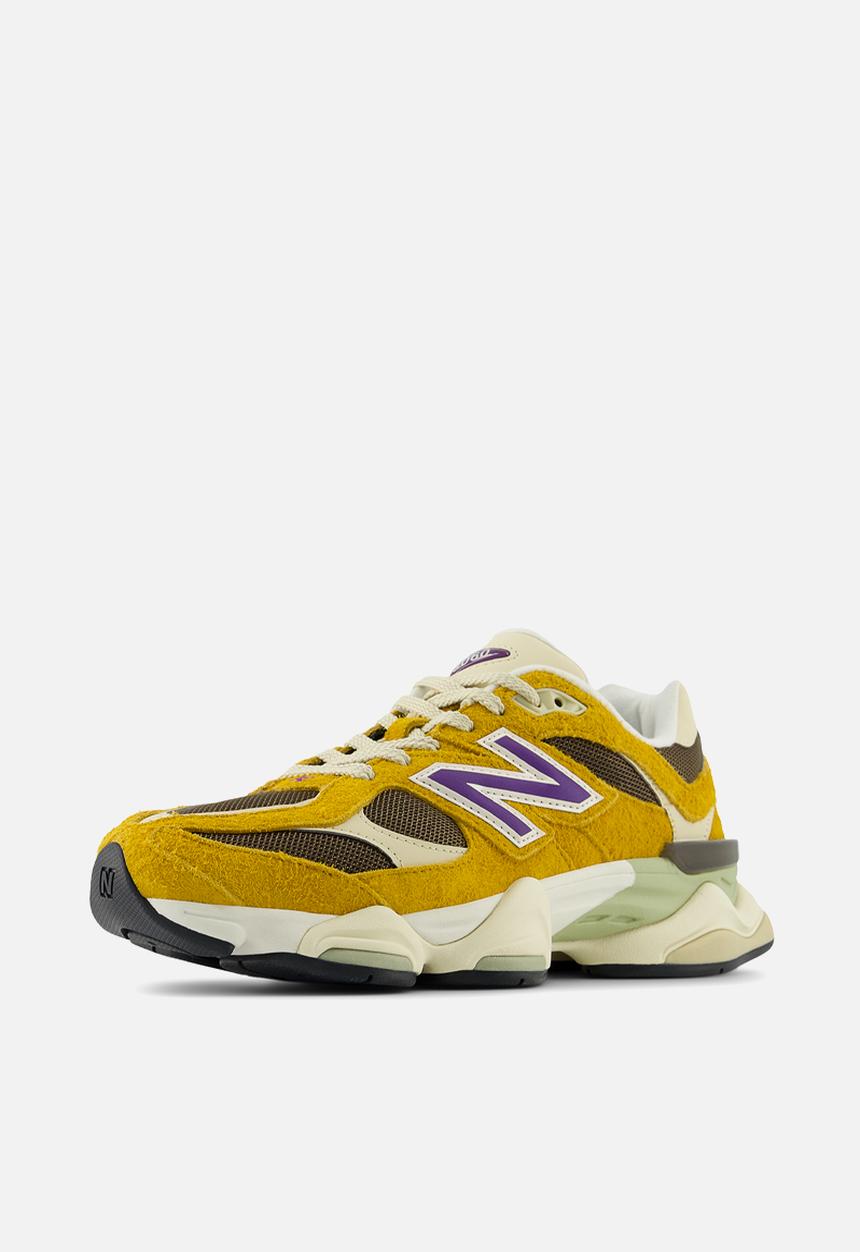 New Balance  - 9060