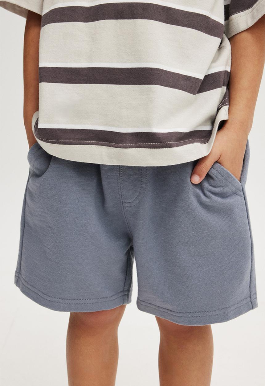 Cotton On - Henry slouch short - steel core