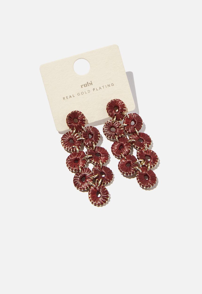 Rubi - Mid charm earring-gold plated burgundy raffia drop
