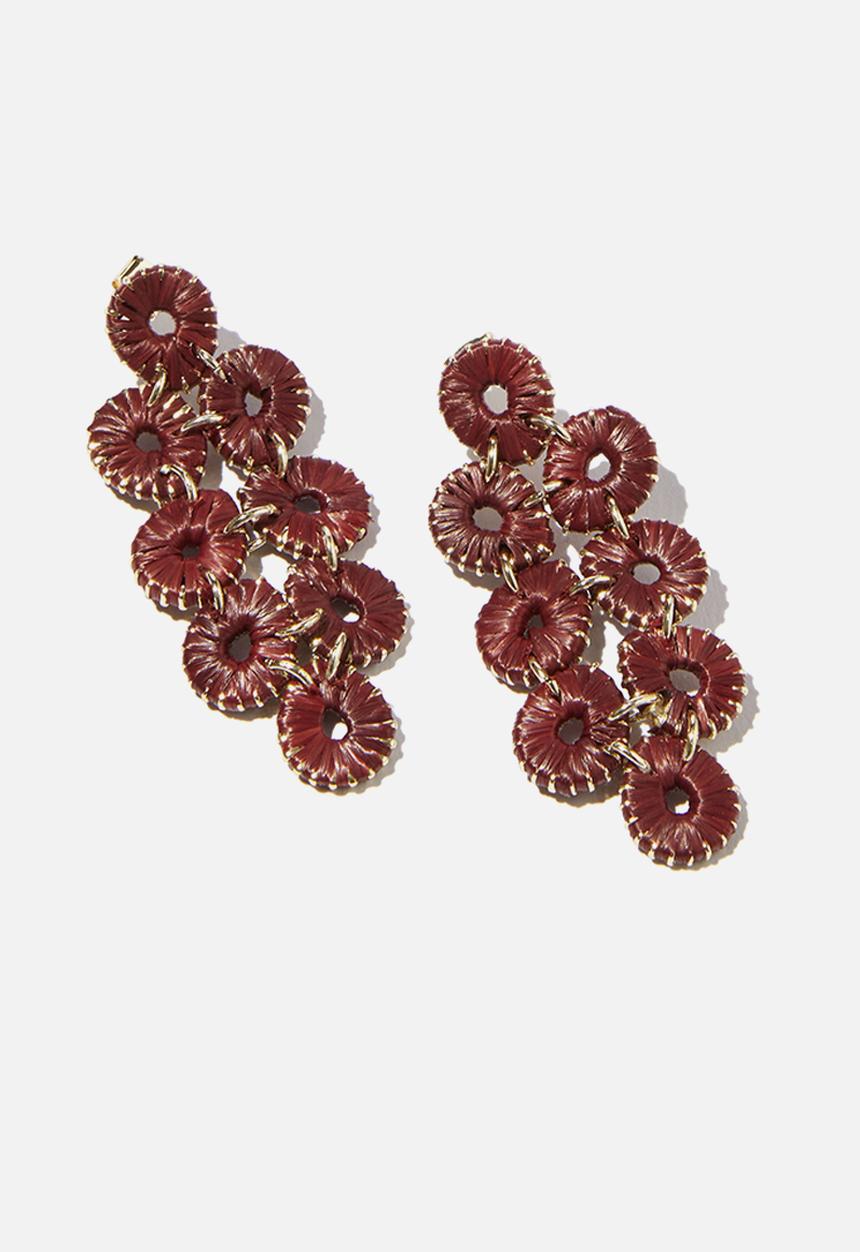 Rubi - Mid charm earring-gold plated burgundy raffia drop