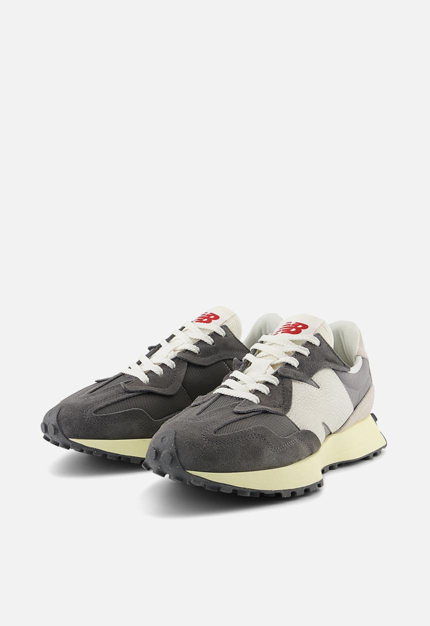 New Balance  - U327 v1 