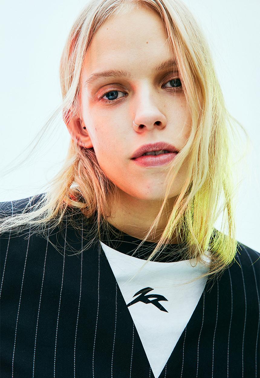 H&M - Asymmetric-front suit waistcoat - black pinstriped