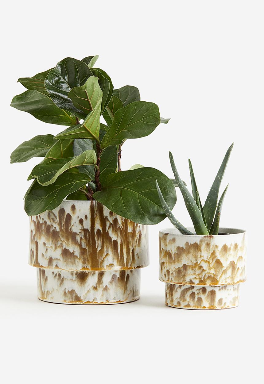 H&M - Extra-large terracotta plant pot - brown patterned 
