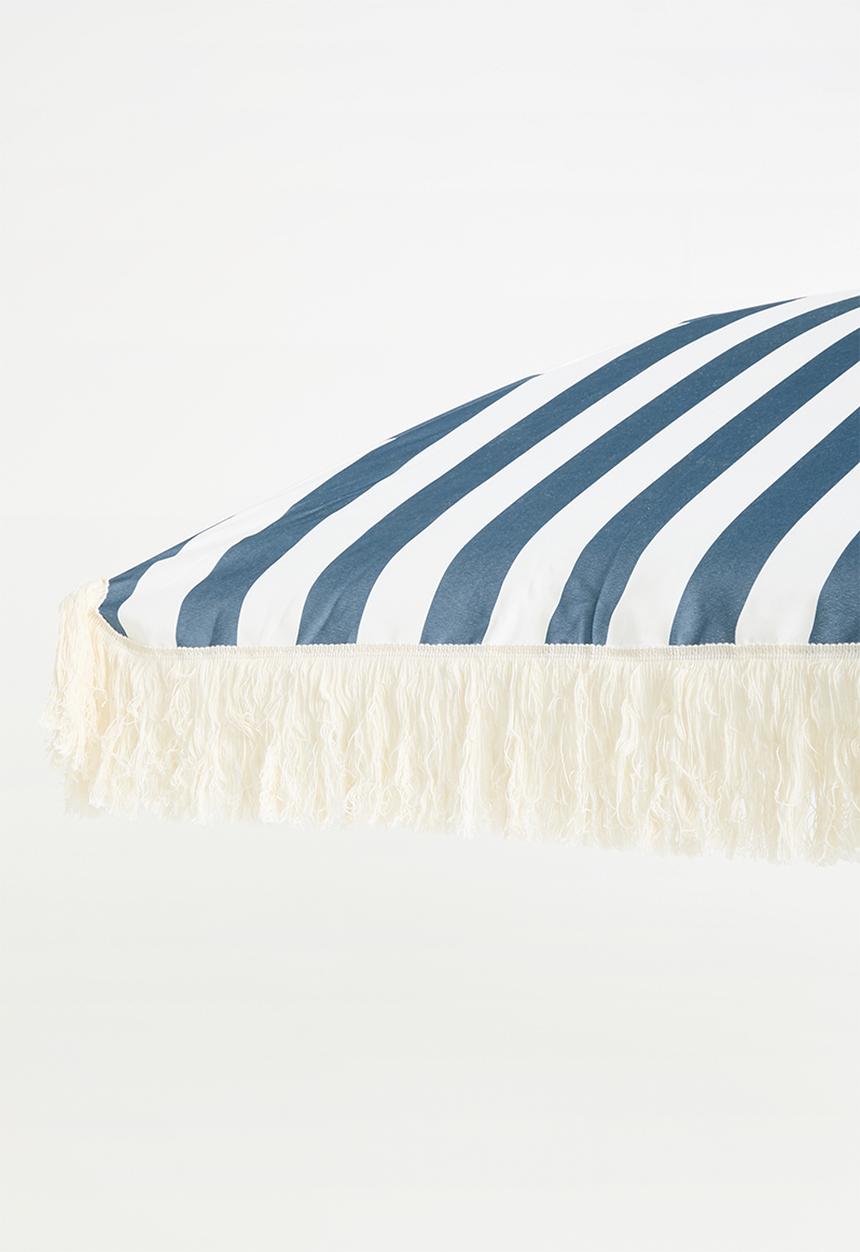 H&S - Candy stripe beach umbrella- blue