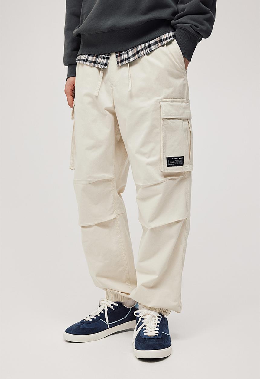 H&M - Relaxed fit cotton cargo joggers - cream 