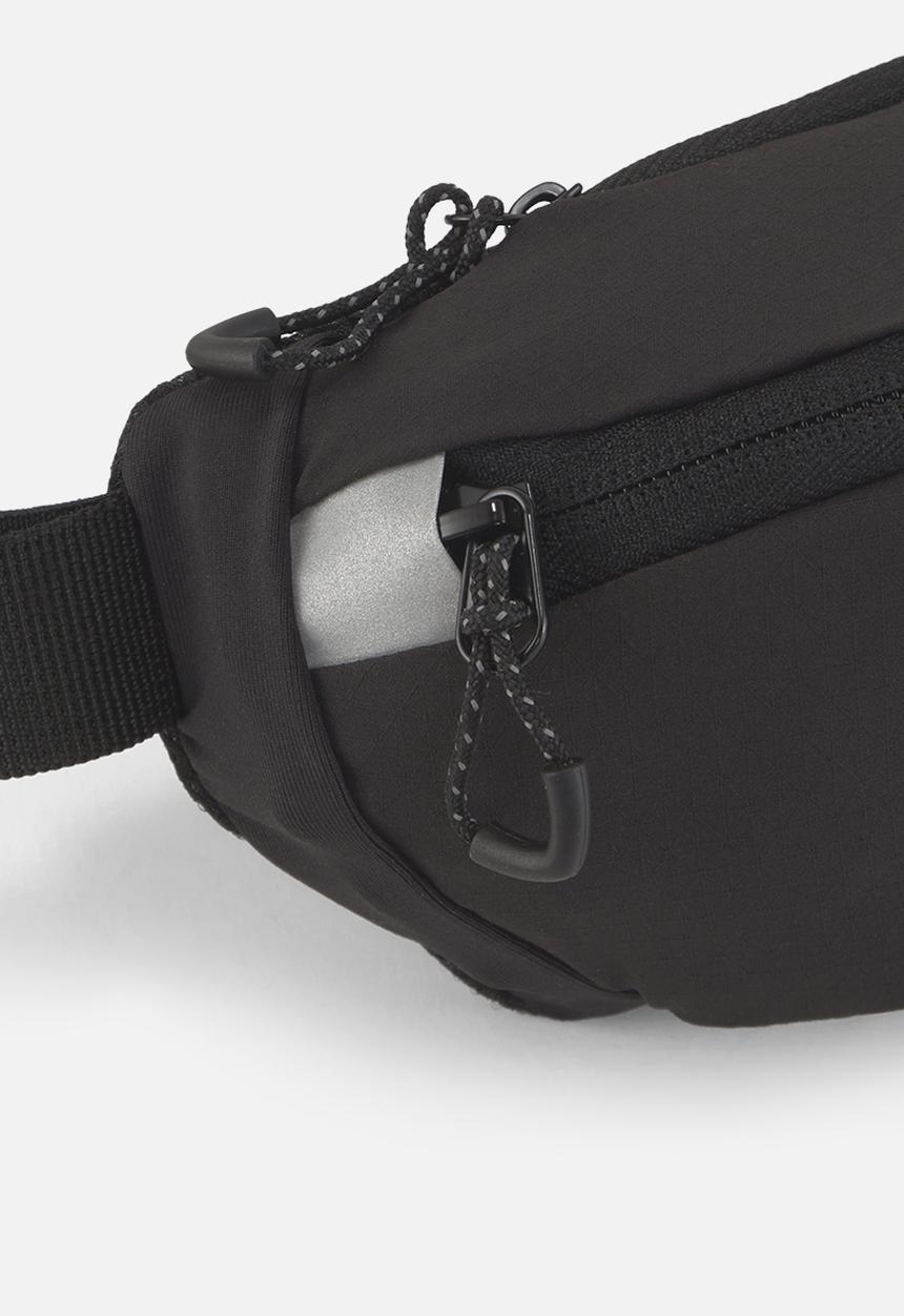 PUMA - PR Classic Waist Bag - Puma Black