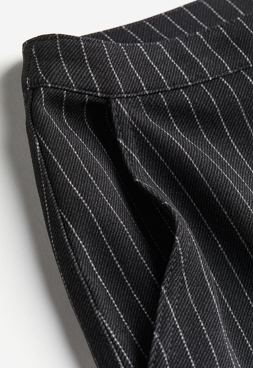 H&M - Jersey crêpe trousers - dark grey pinstriped