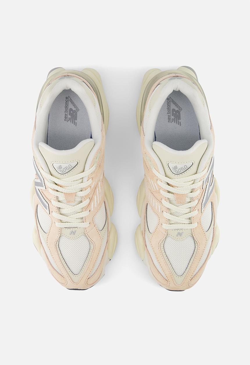 New Balance  - 9060