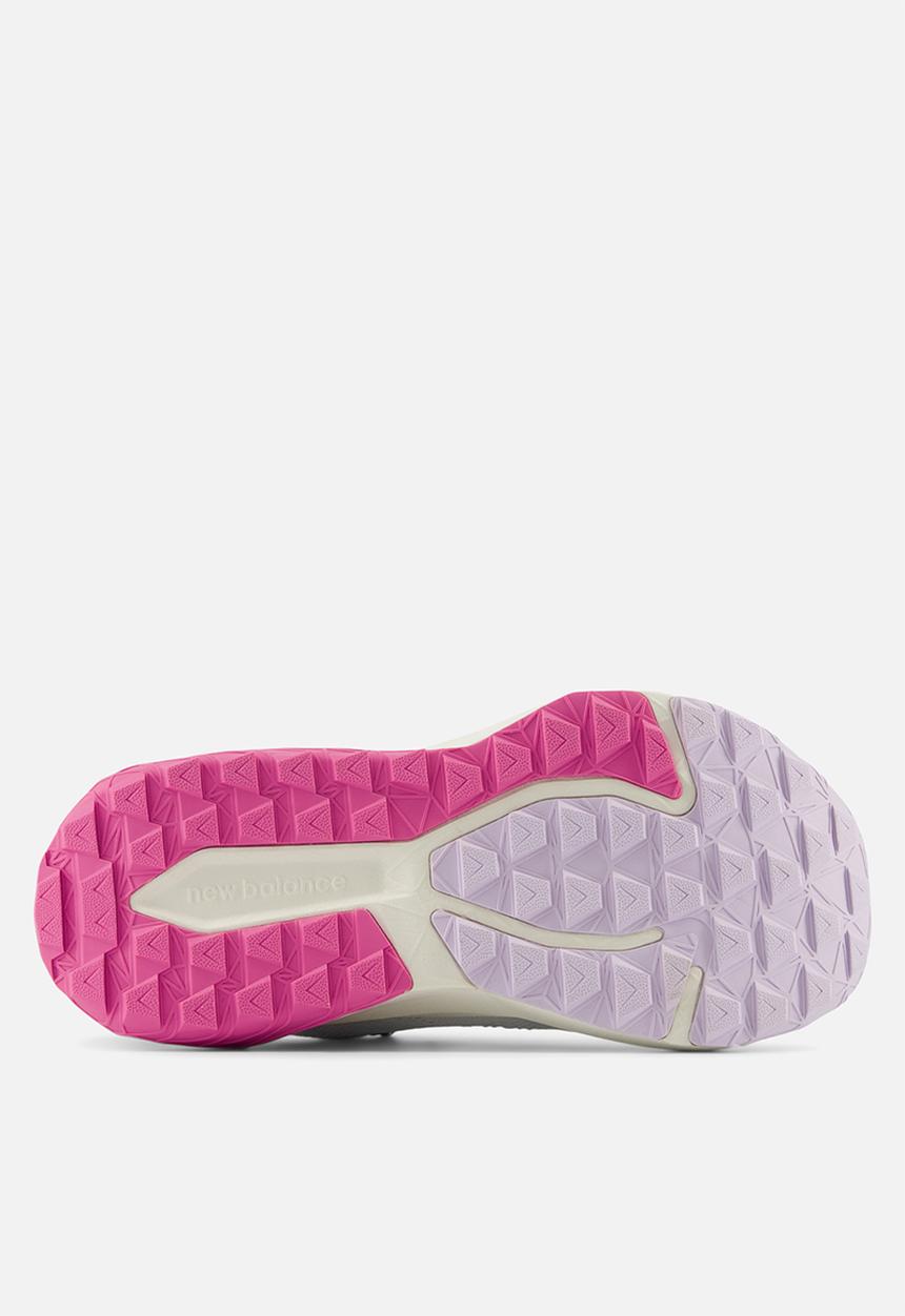 New Balance  - DynaSoft Nitrel v6