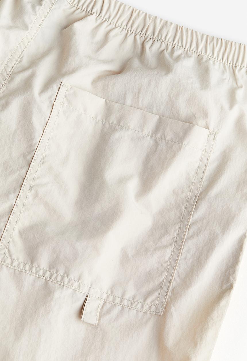 H&M - Nylon parachute trousers - light beige