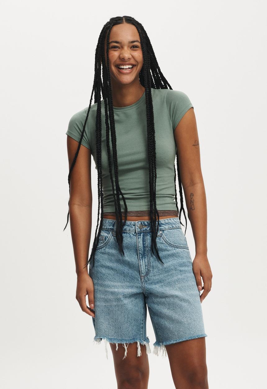 Cotton On - Relaxed Denim Short - Breeze Blue Worn