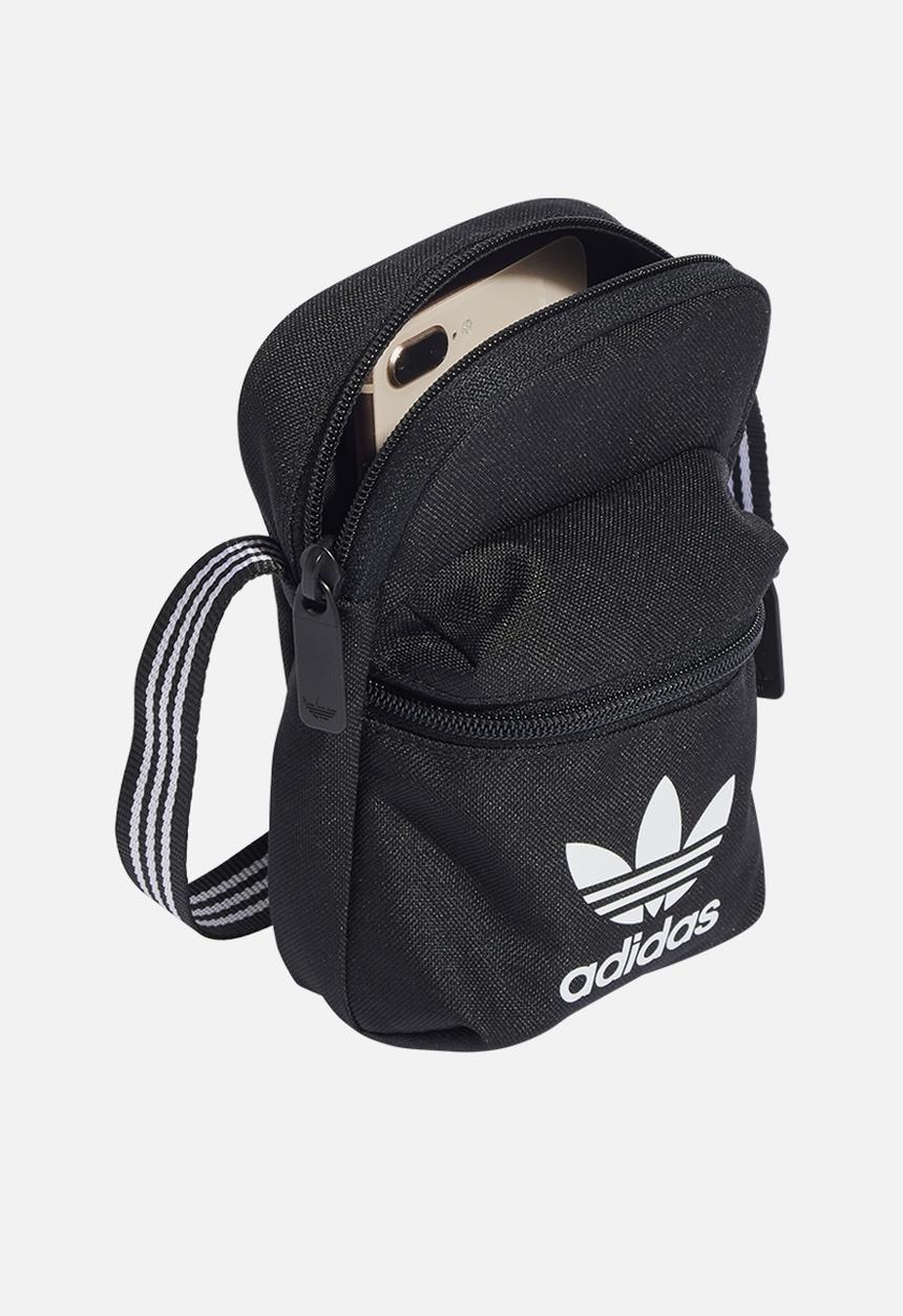 adidas Originals - Adicolor Classic Festival Bag
