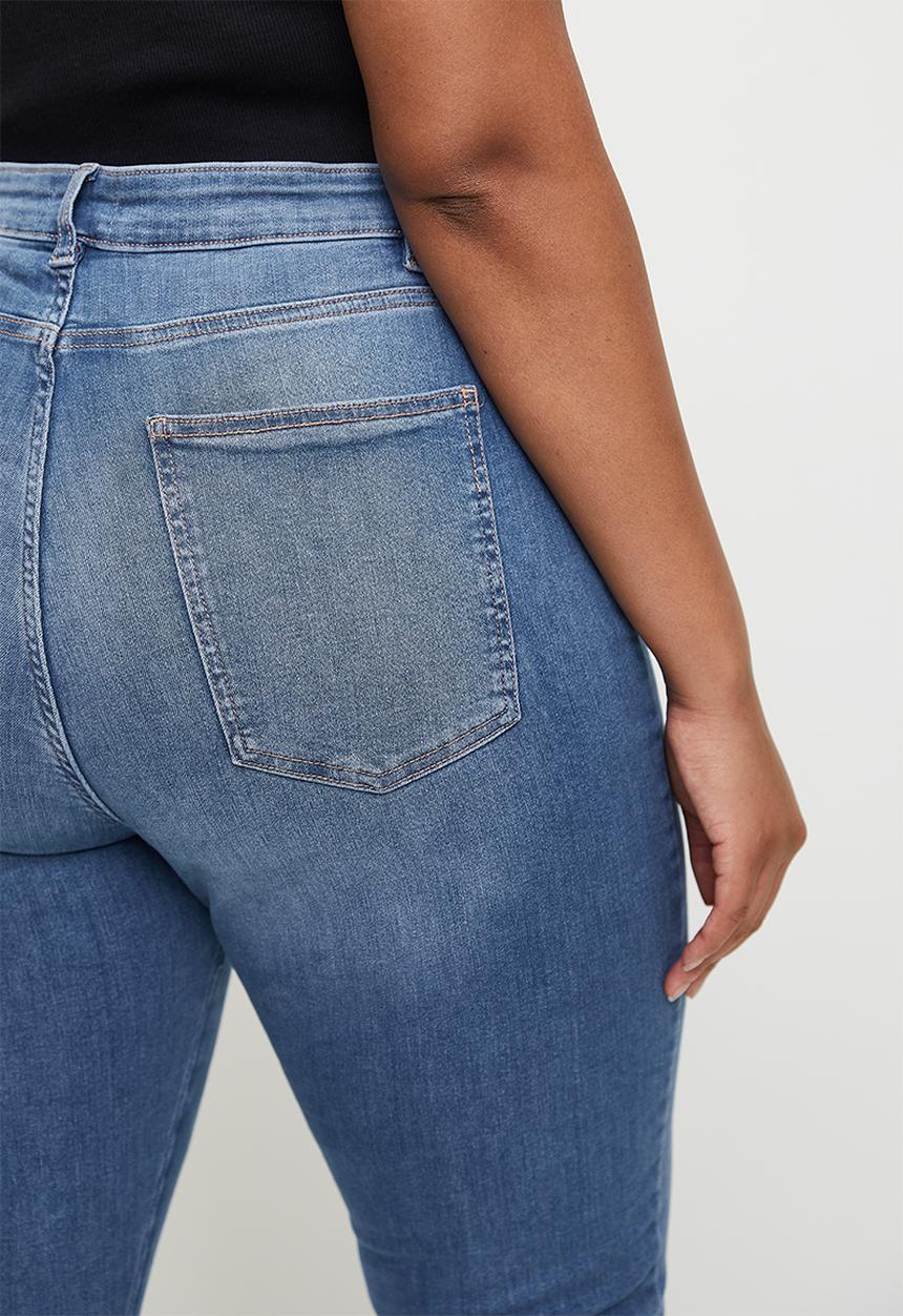 Cotton On - Plus Curvy High Stretch Skinny Jean - Freshwater Blue