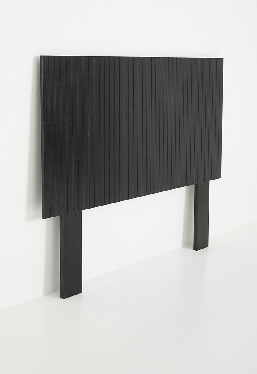 Me&Co - Soho ribbed headboard - black