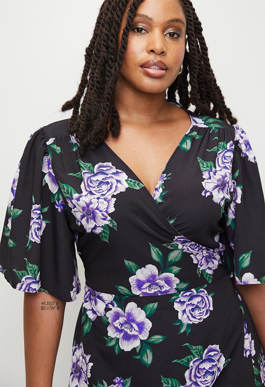 MILLA - Ruffle sleeve wrap midaxi ddress - purple roses