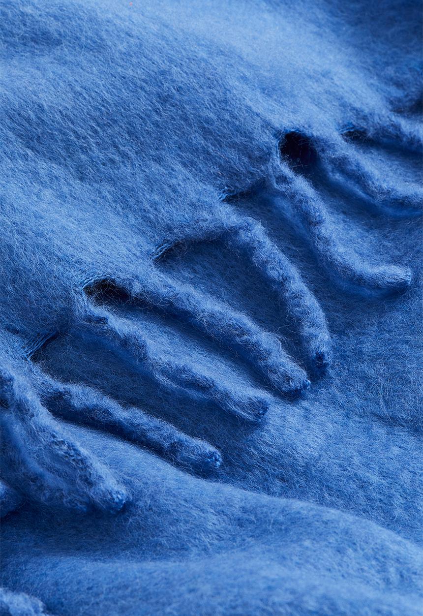H&M - Wool-blend blanket - bright blue