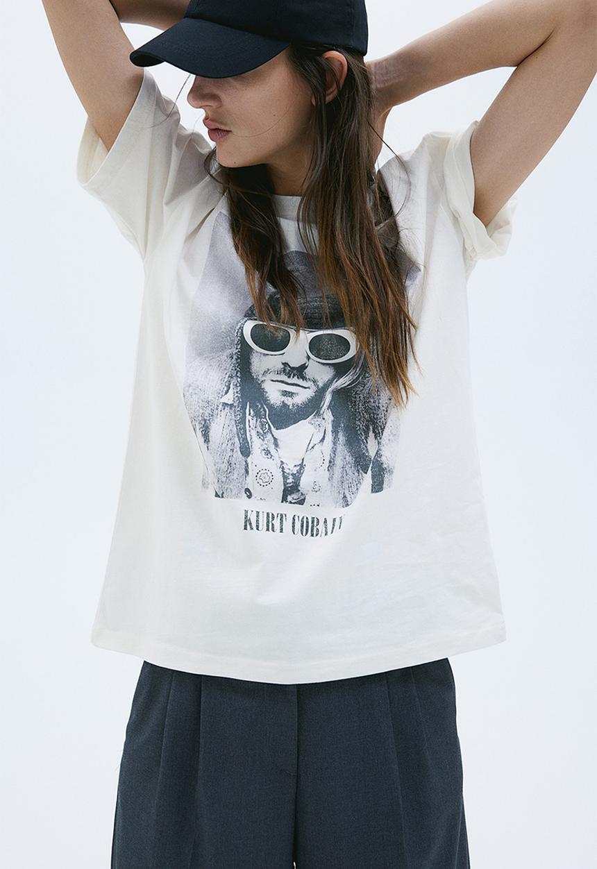 H&M - Oversized printed t-shirt - cream kurt cobain