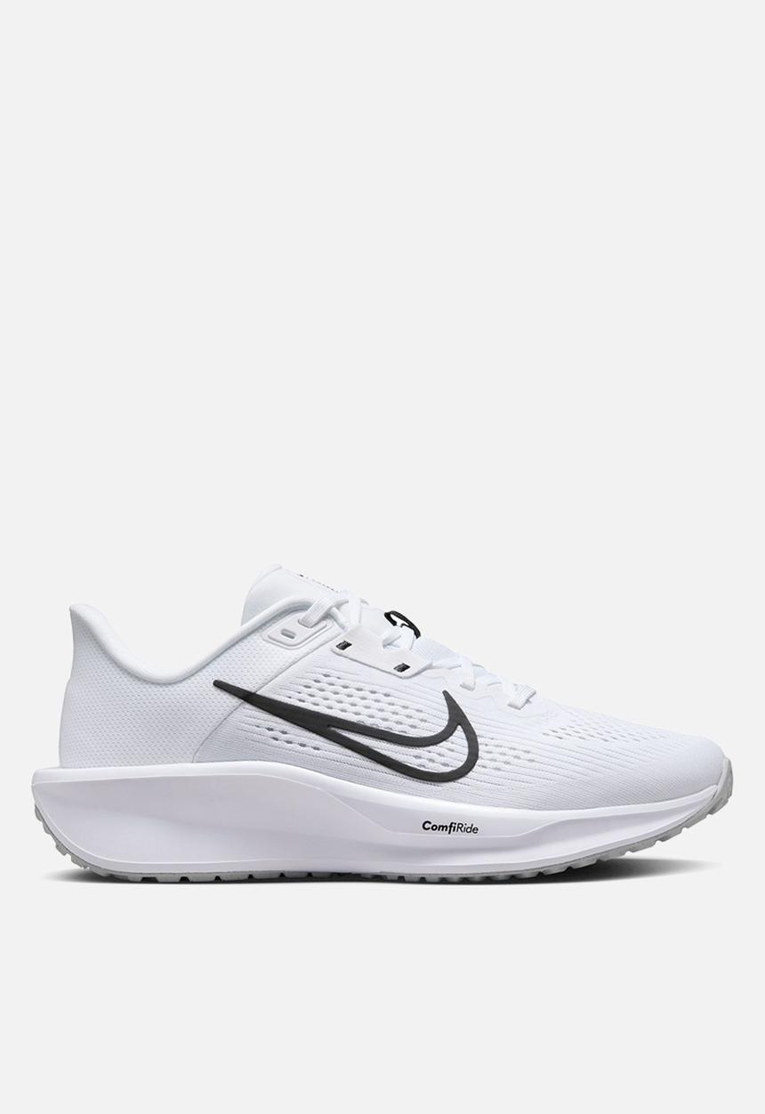 Nike - Quest 6