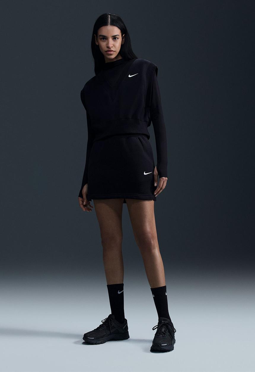 Nike - Nike Sportswear Phoenix Fleece - Black/Sail