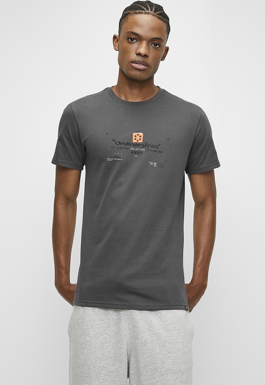 STYLE REPUBLIC - Slim Fit Art Graphic Tee - Charcoal