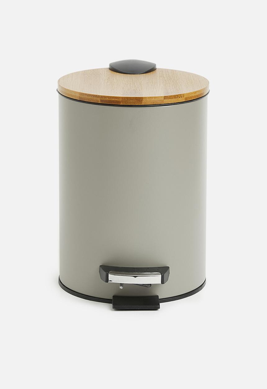 Bathroom Solutions - 3L Bamboo lid pedal bin- taupe