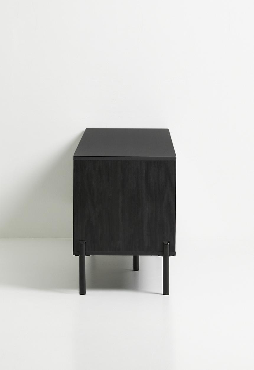 Sixth Floor - Beatrice media Unit-Black