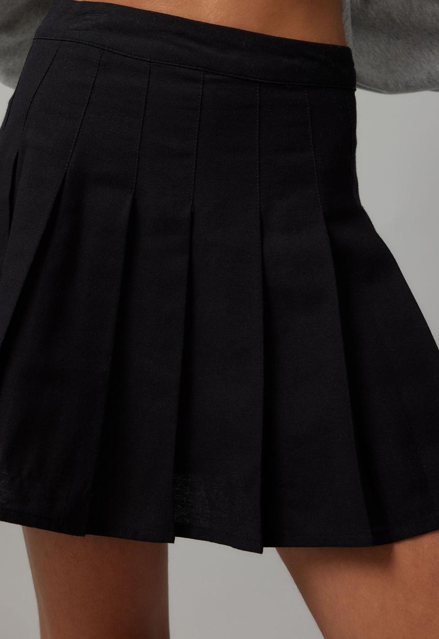 Factorie - Pleated Skirt - Black