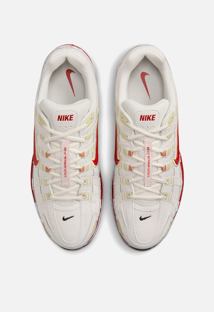 Nike - P-6000