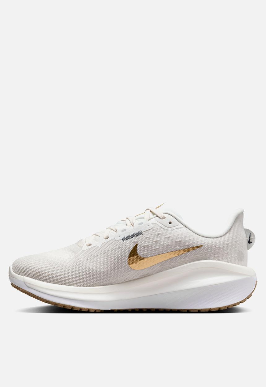 Nike - Vomero 17