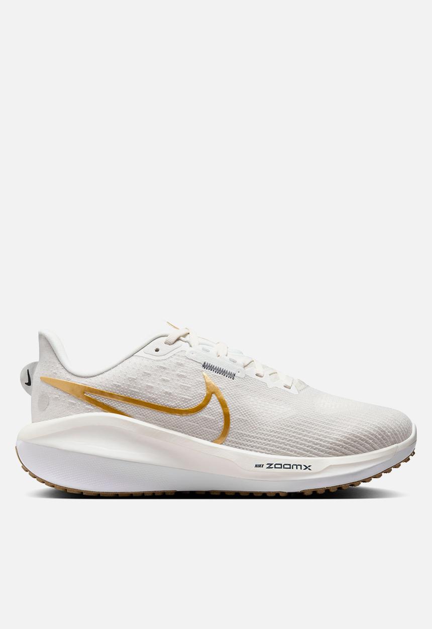 Nike - Vomero 17