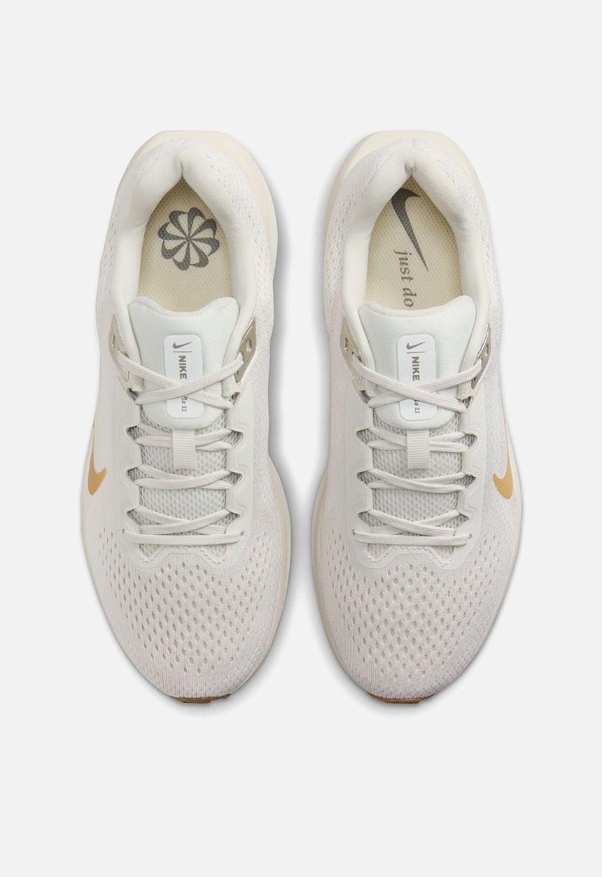 Nike -  Winflo 11