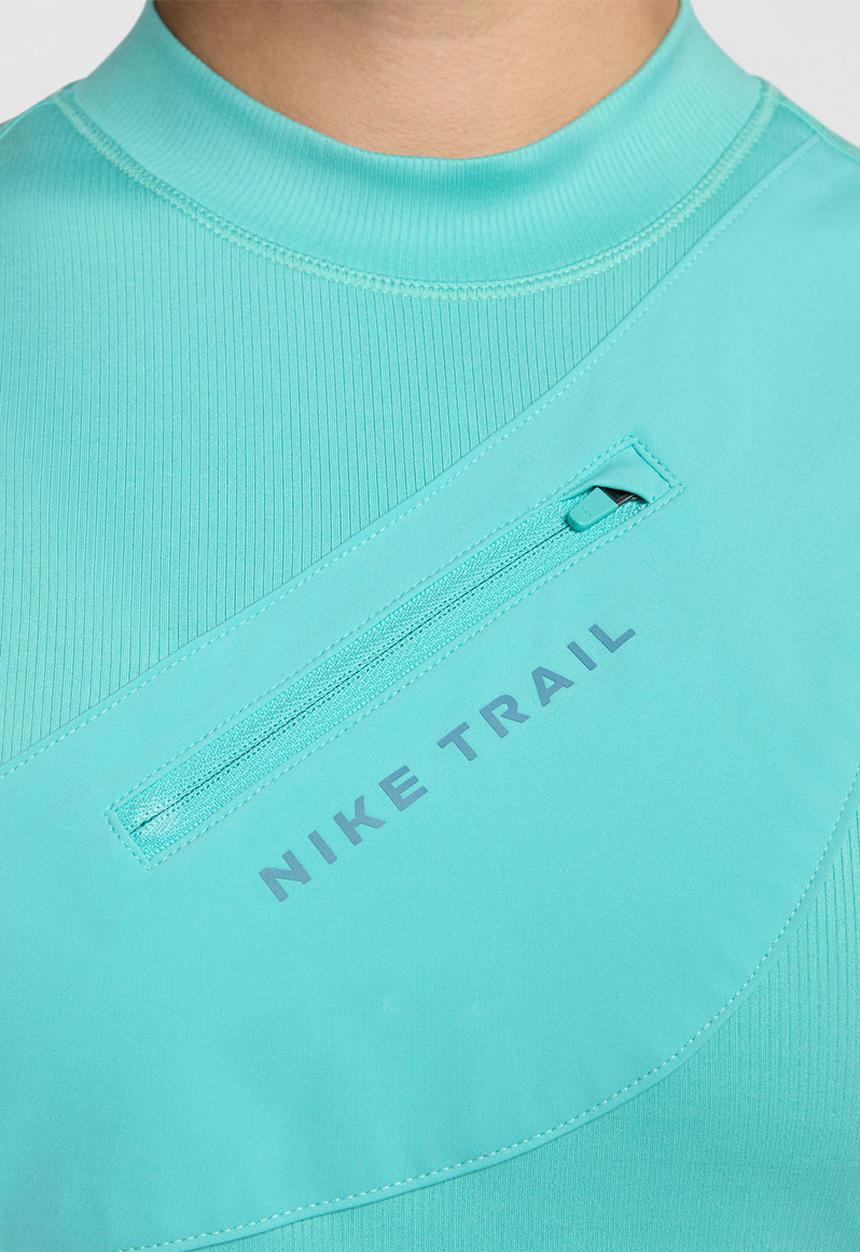Nike - Nike Trail Dri-FIT Storage Tank - Green Frost/Smokey Blue