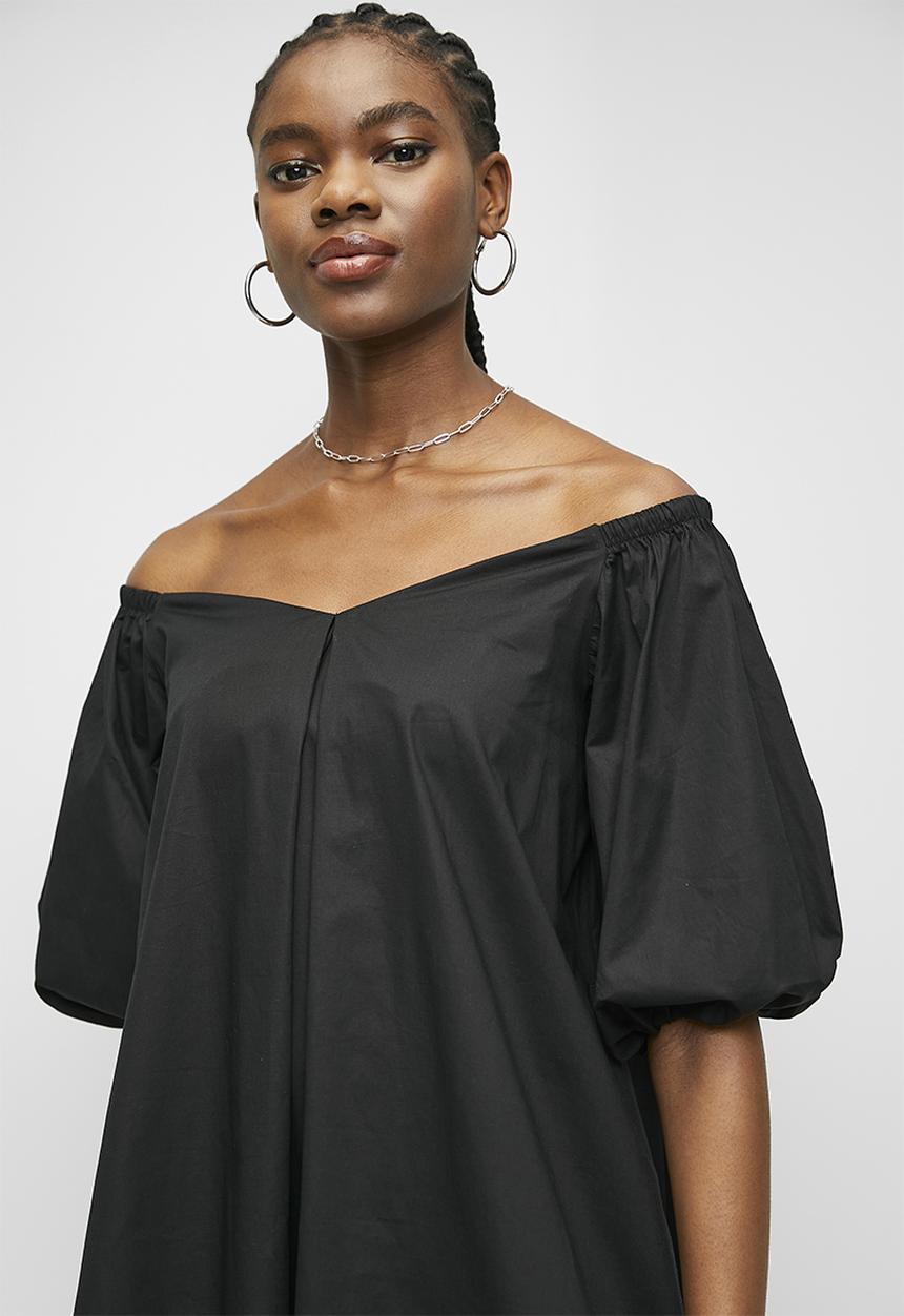 Superbalist - Puff sleeve maxi trapeze dress - black