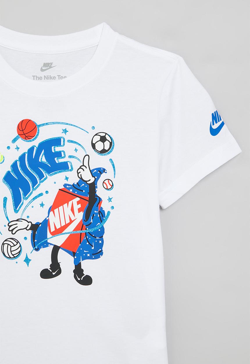Nike - Nkb magic boxy short sleeve tee - white