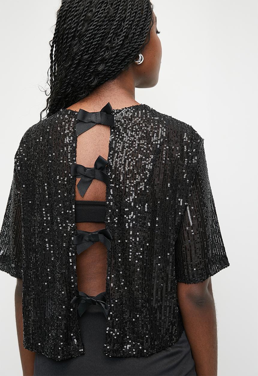 MILLA - Sequin T-shirt top-back bow - black