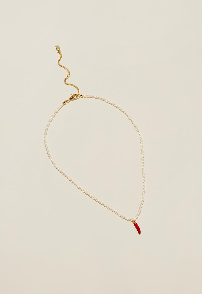 Rubi - Pendant Necklace - Gold Plated Pearl Chilli