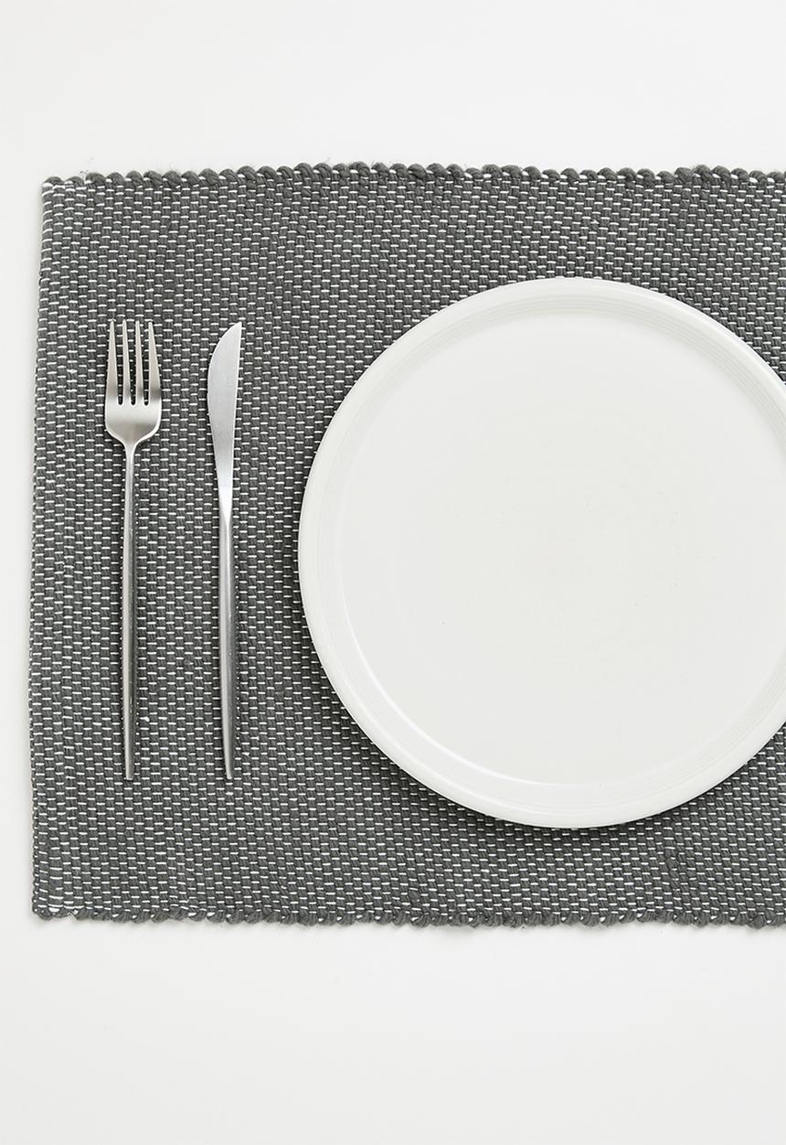 Amelia Jackson - Dhurri placemat set of 4 - charcoal