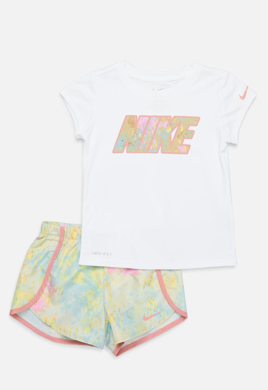Nike - Nkg dri-fit tee & sprinter set - sanddrift