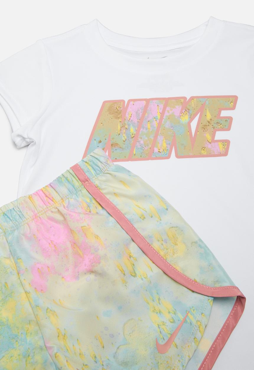 Nike - Nkg dri-fit tee & sprinter set - sanddrift