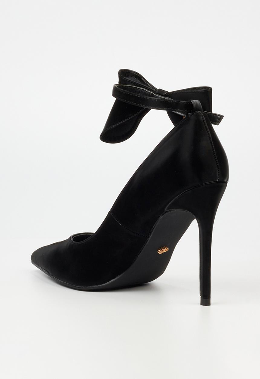 Miss Black - Lola 32 court - black