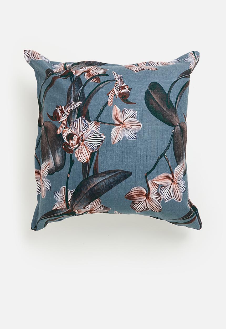 Grey Gardens - Moody orchid cushion cover - blue